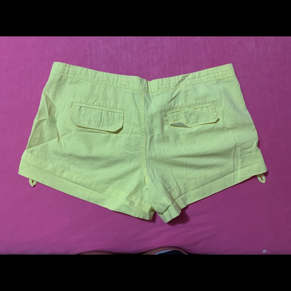 BRAND NEW Urban Behavior Shorts - Picture 2 of 2